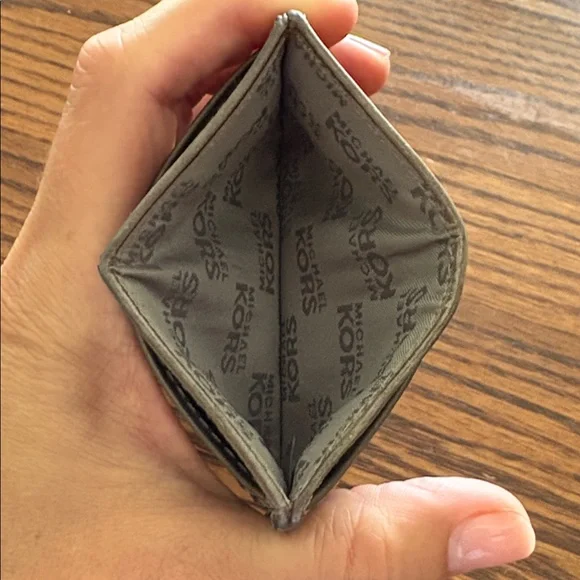 Michael Kors Olive and Black Card Holder - Picture 5 of 7